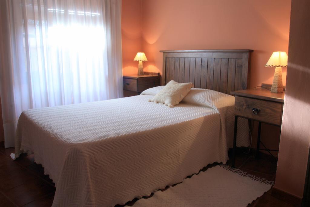 La Boticaria Casa Rural Apartamento Descargamaria ห้อง รูปภาพ