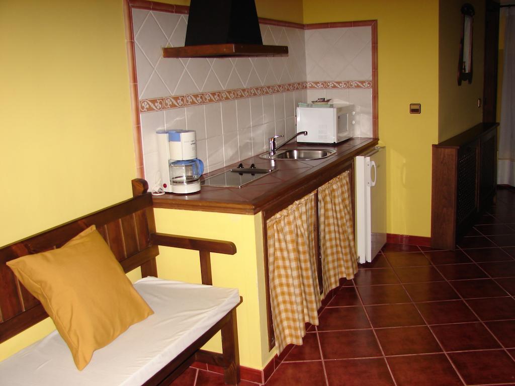 La Boticaria Casa Rural Apartamento Descargamaria ภายนอก รูปภาพ