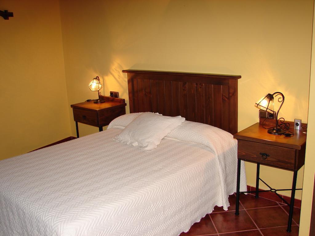 La Boticaria Casa Rural Apartamento Descargamaria ห้อง รูปภาพ