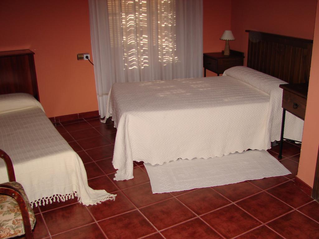 La Boticaria Casa Rural Apartamento Descargamaria ห้อง รูปภาพ