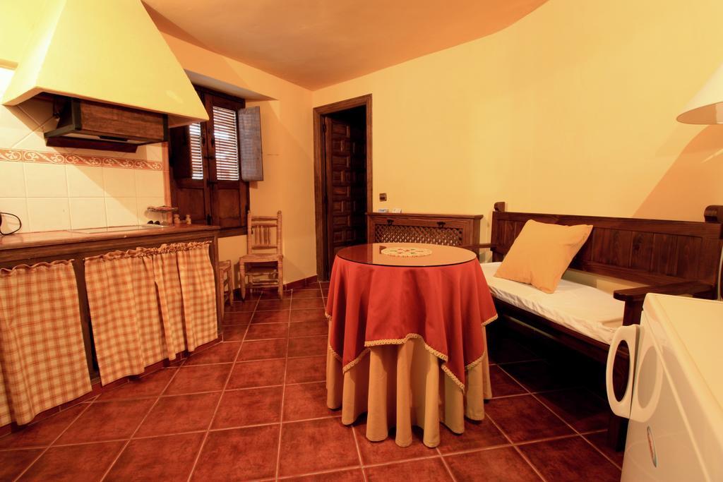 La Boticaria Casa Rural Apartamento Descargamaria ภายนอก รูปภาพ